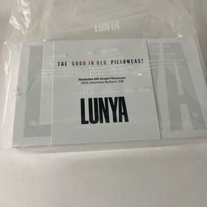 Lunya The Good in Bed Pillowcase Washable Mulberry Silk Single Pillowcase NIP